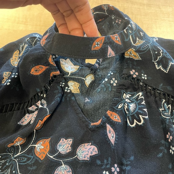 Maurices Black Floral Long Sleeve Blouse with Neck Cutout - Size L - Picture 9 of 14